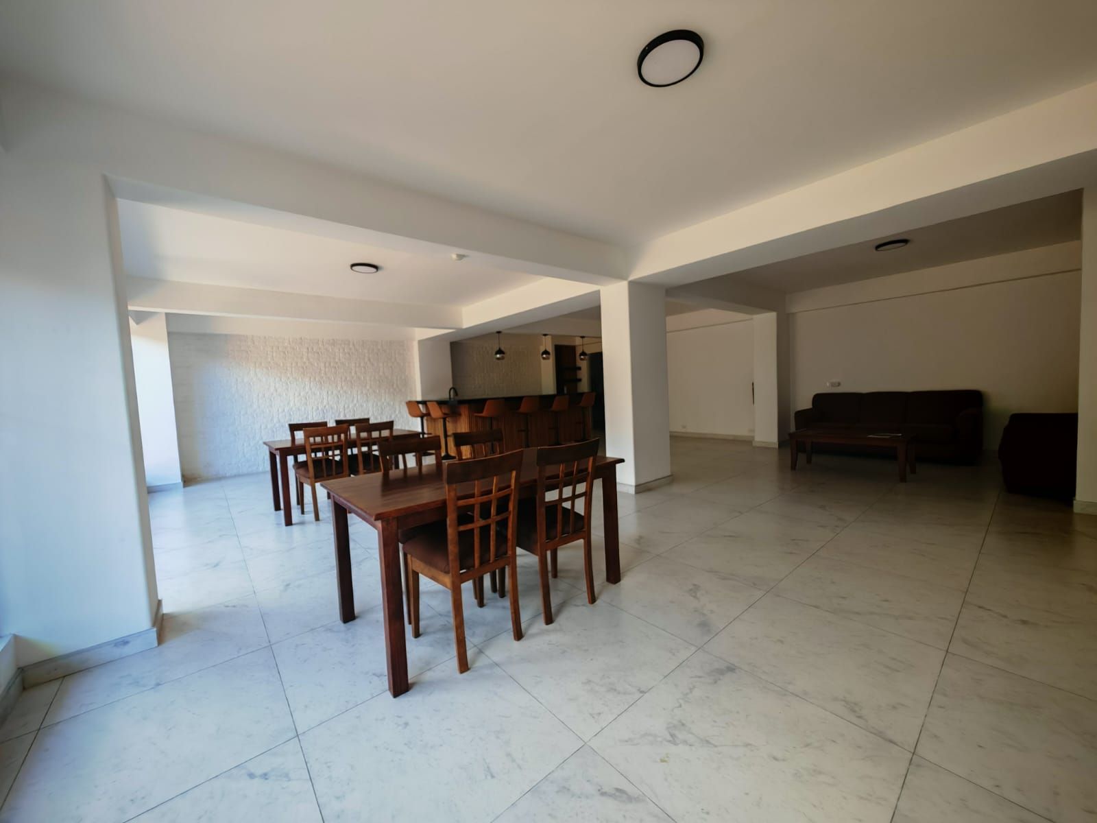 Apartamento Amoblado muy espacioso  - Foto 6