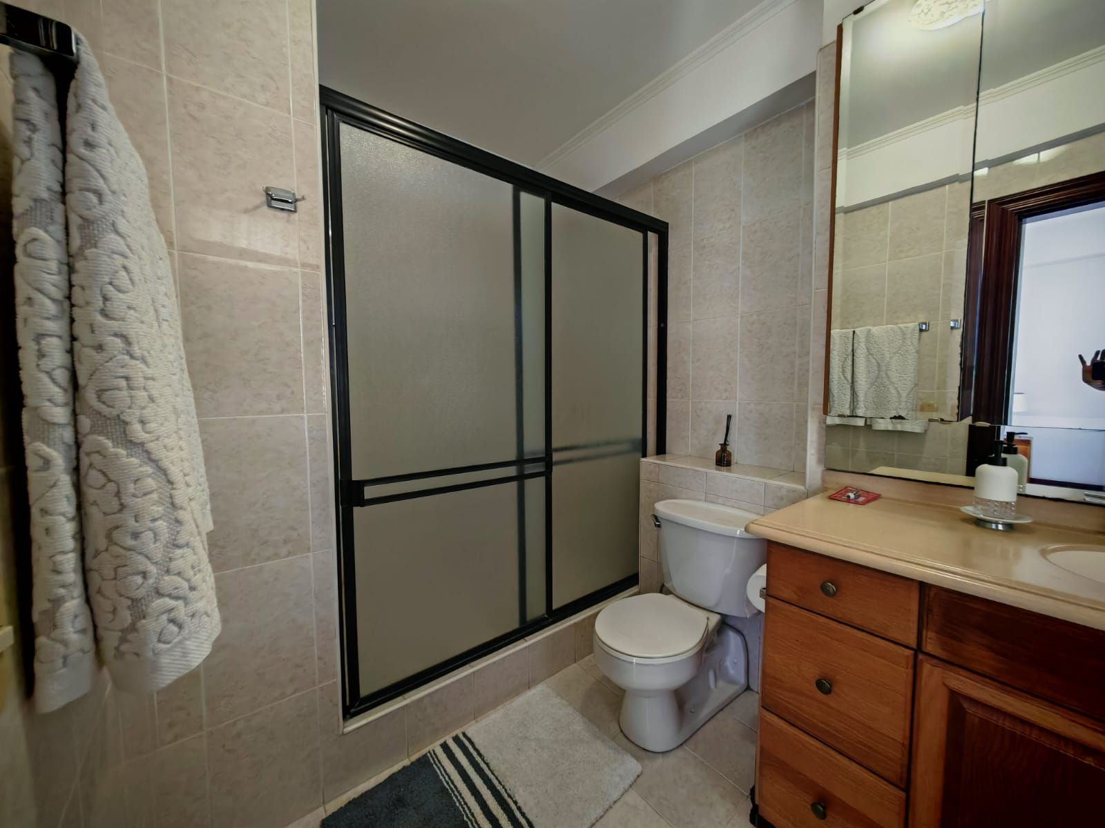 Apartamento Amoblado muy espacioso  - Foto 13