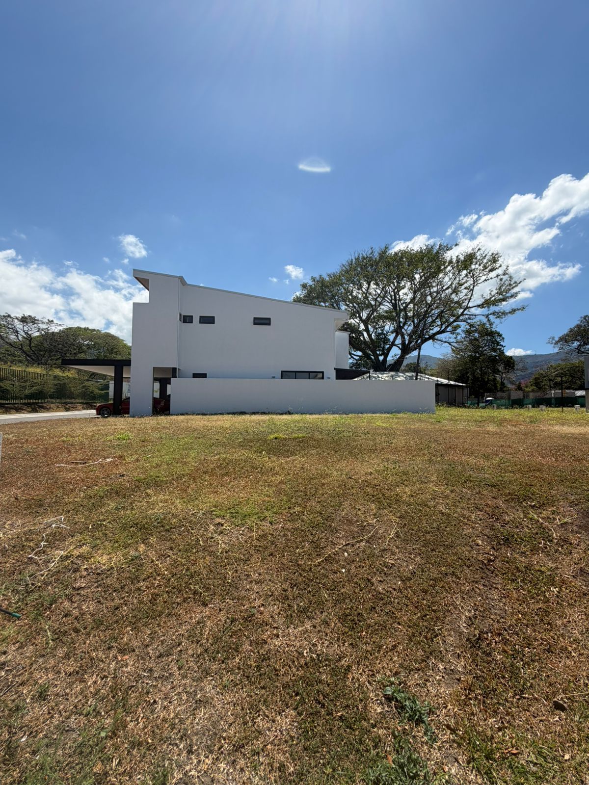 Lote en Condominio Privado en Santa Ana Centro