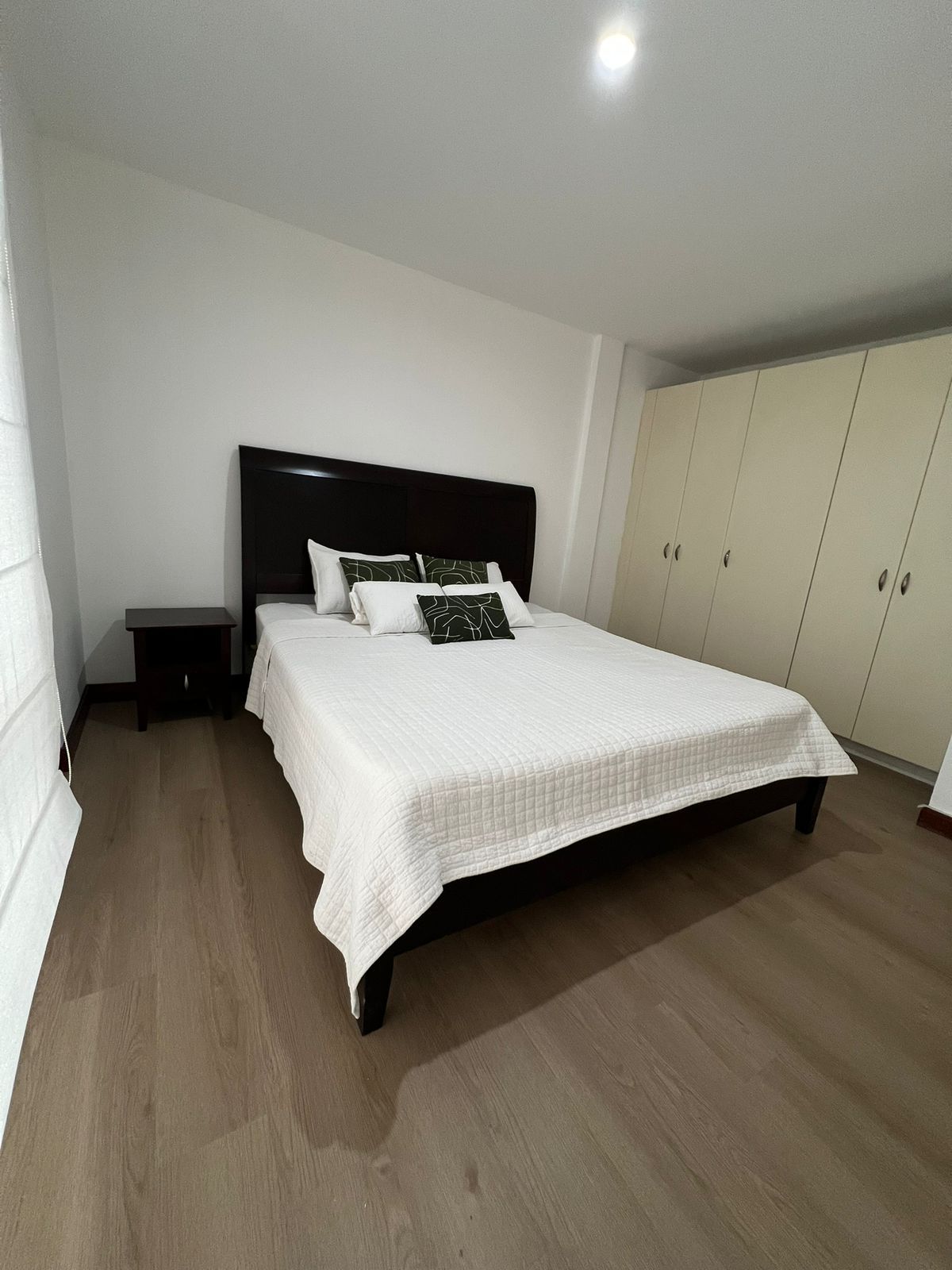 Apartamento Amoblado con Gran Terraza - Foto 5