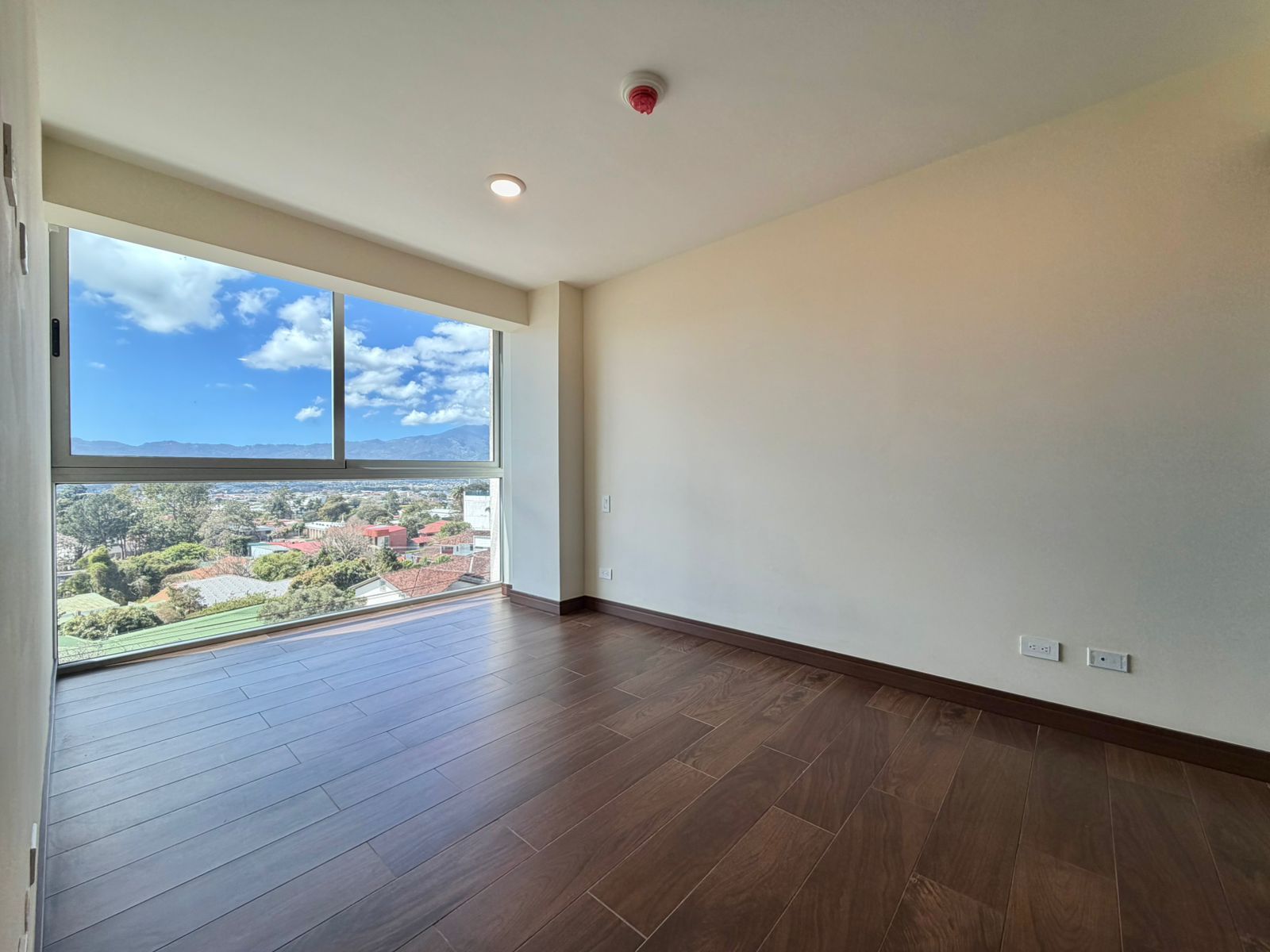 Apartamento con vistas a las montañas del sur - Foto 3
