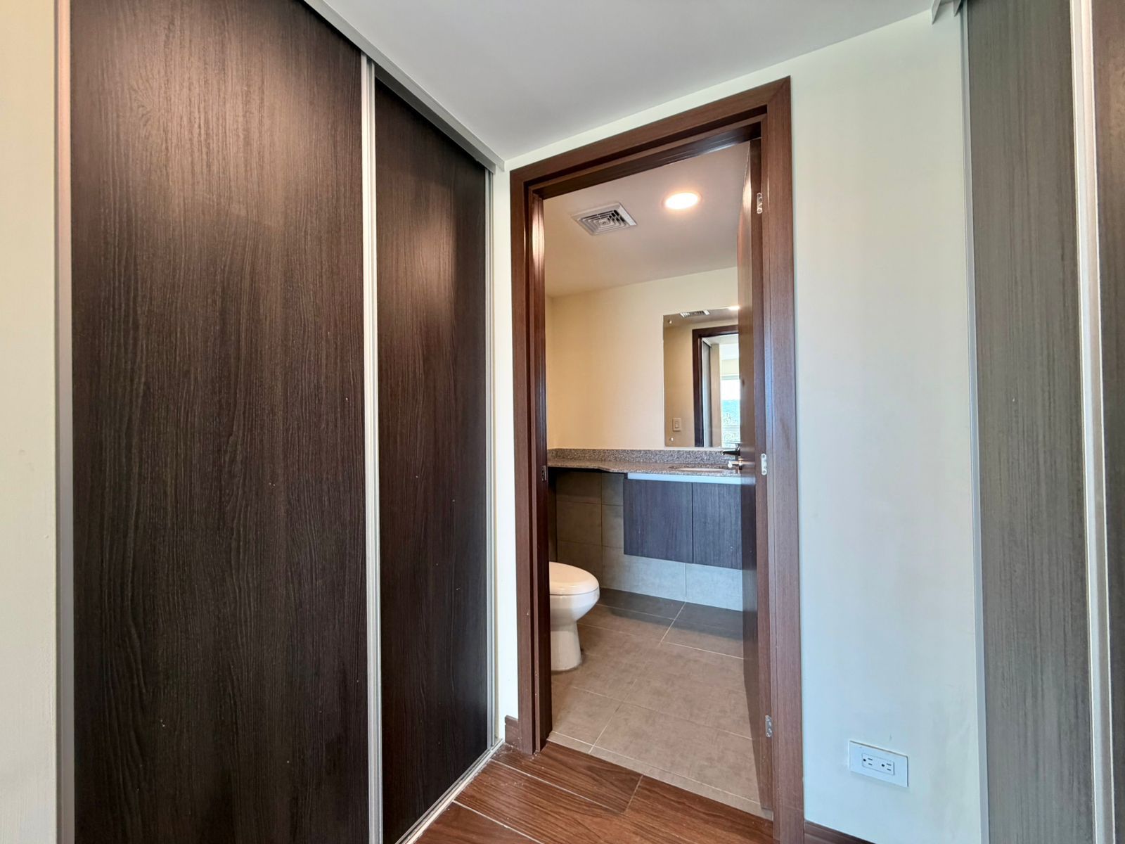 Apartamento con vistas a las montañas del sur - Foto 10