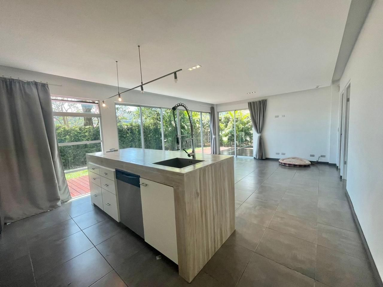 Apartamento con Jardín (inversión) - Foto 4