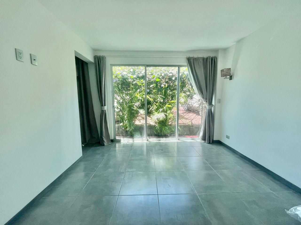 Apartamento con Jardín (inversión) - Foto 7