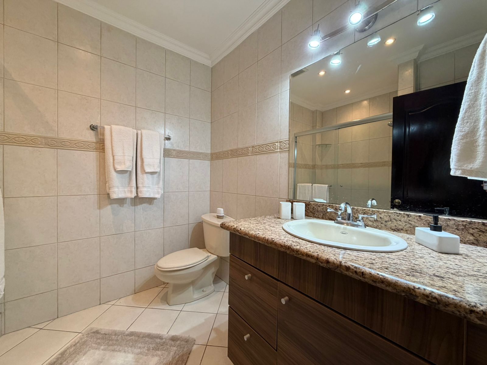 Apartamento totalmente amoblado  - Foto 5