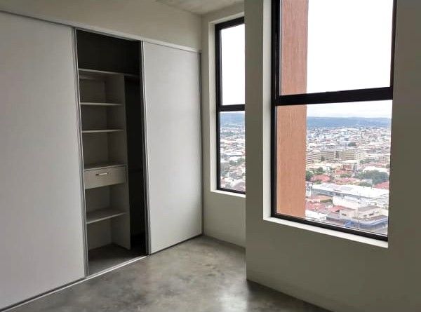 Apartamento amoblado con vista a la ciudad - Foto 3