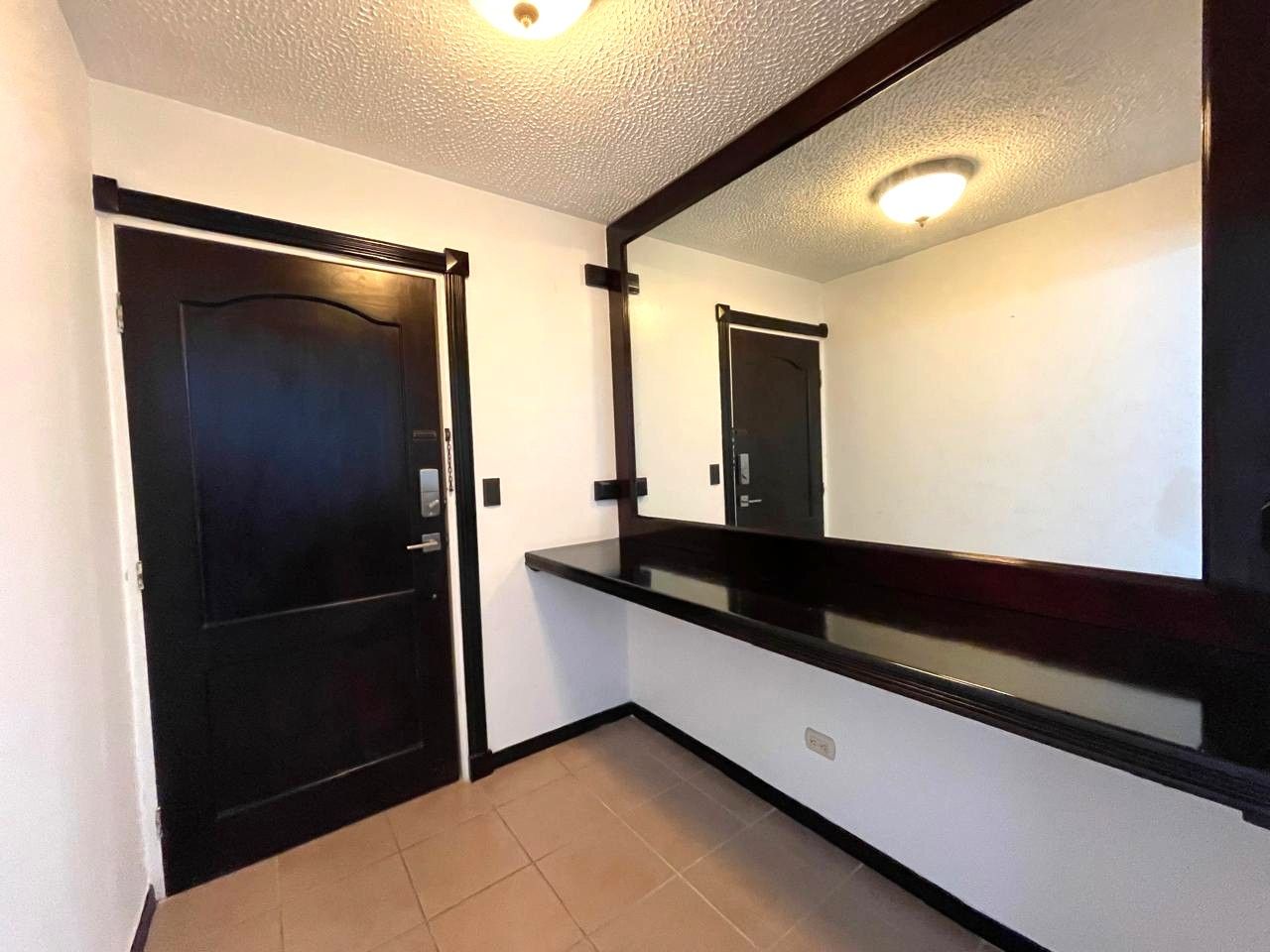 Apartamento Amoblado (inversión)