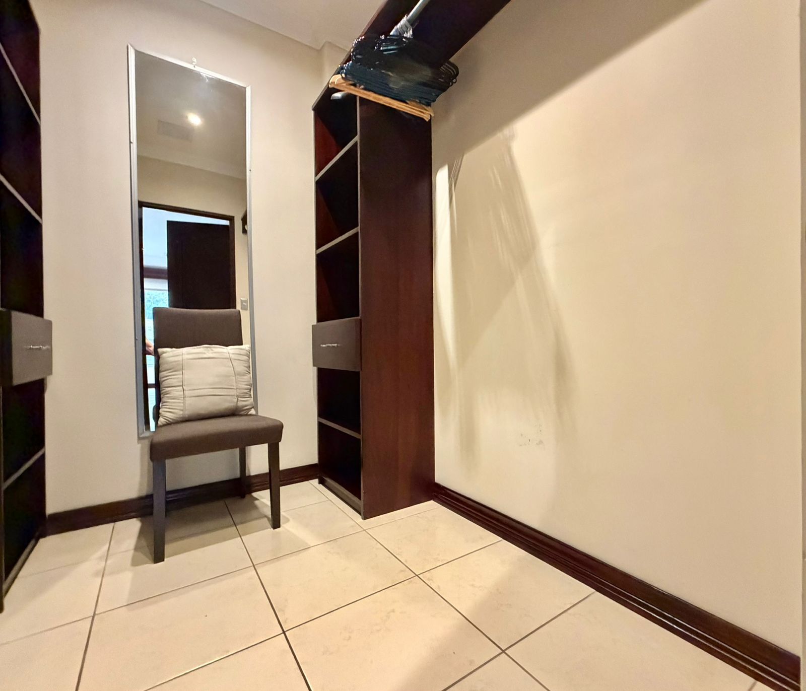 Apartamento totalmente amoblado - Foto 8