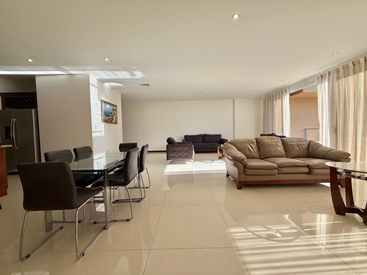 Apartamento totalmente amoblado - Foto 3