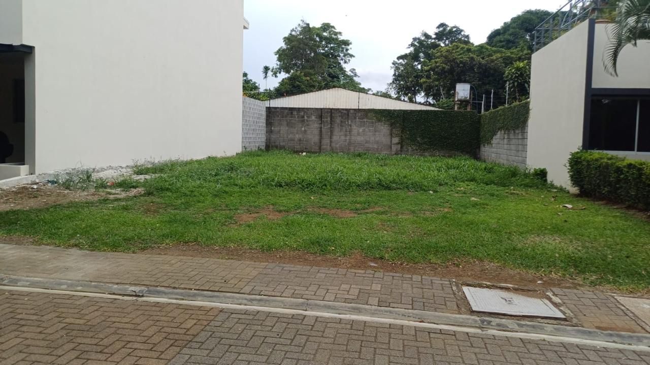 Lote en Condominio listo para Construir - Foto 2