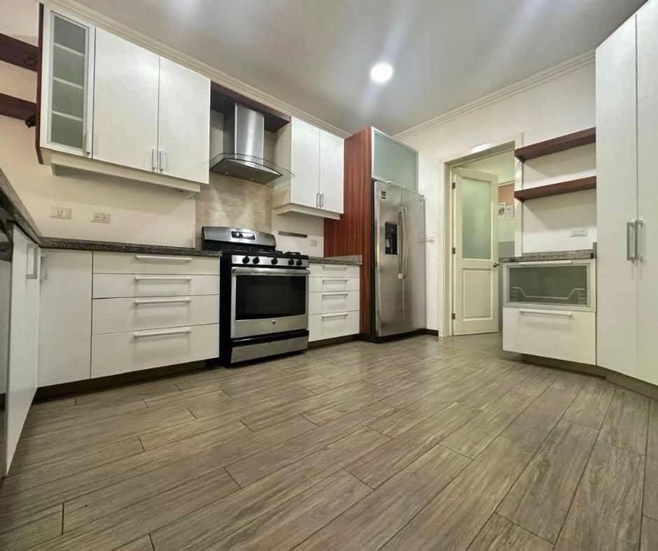 Casa con gran patio - Foto 5