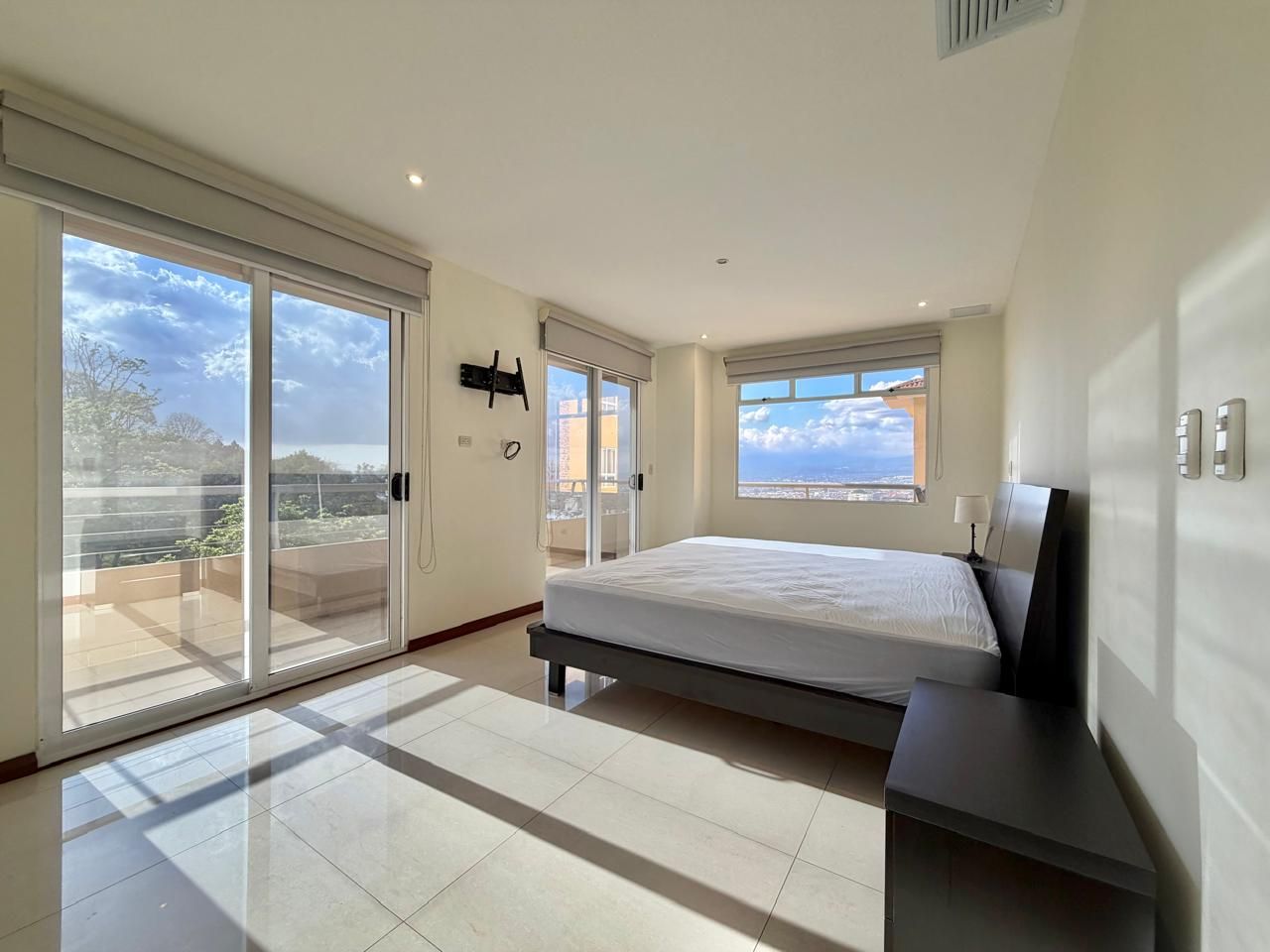 Apartamento totalmente amoblado - Foto 5