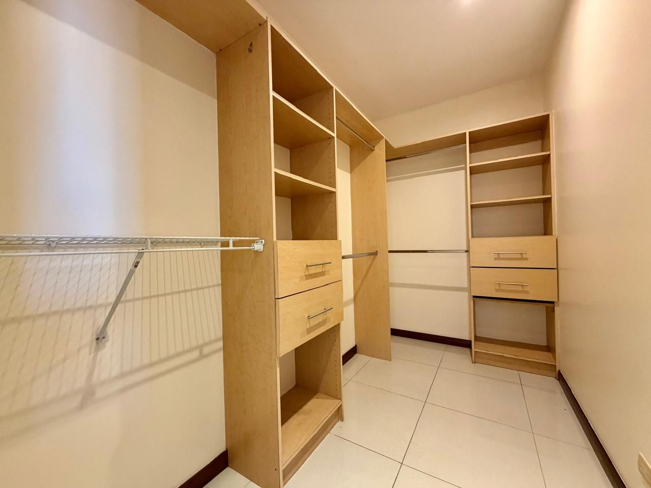 Apartamento con Gran Terraza y línea blanca - Foto 7