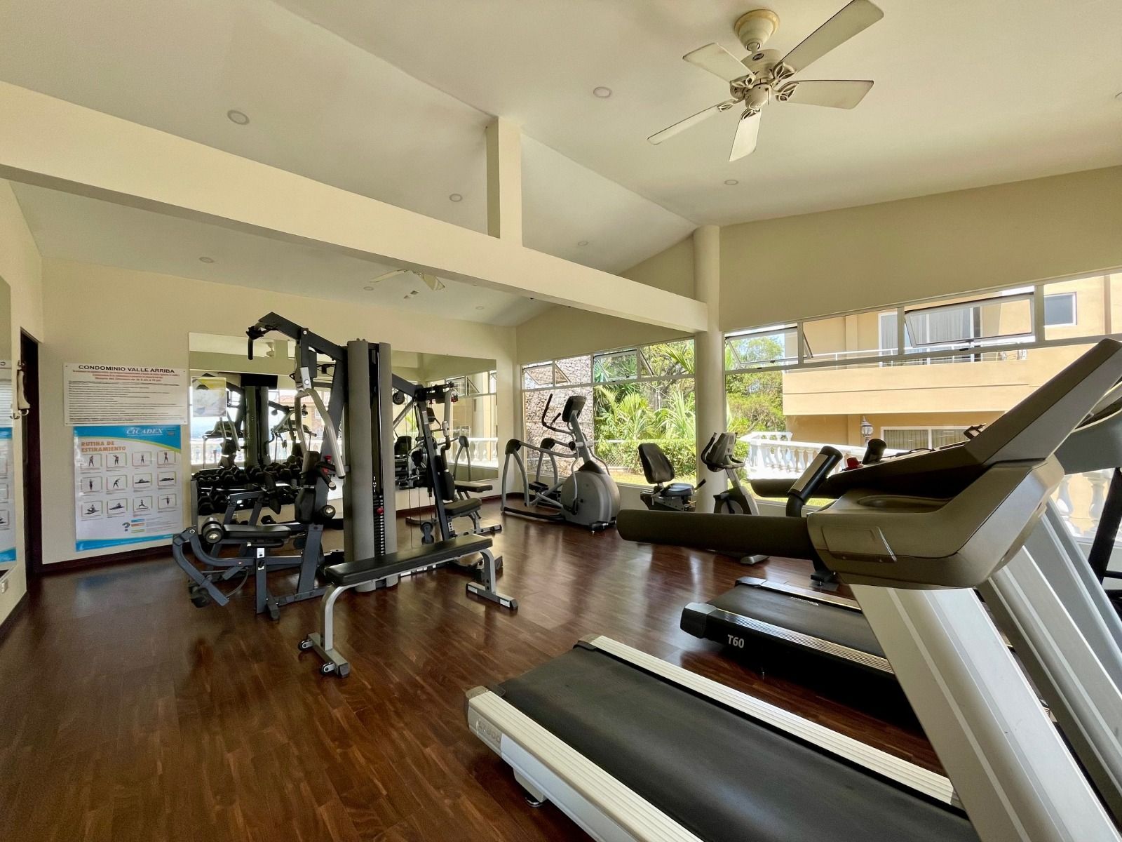 Apartamento amplio con lindas vistas - Foto 15