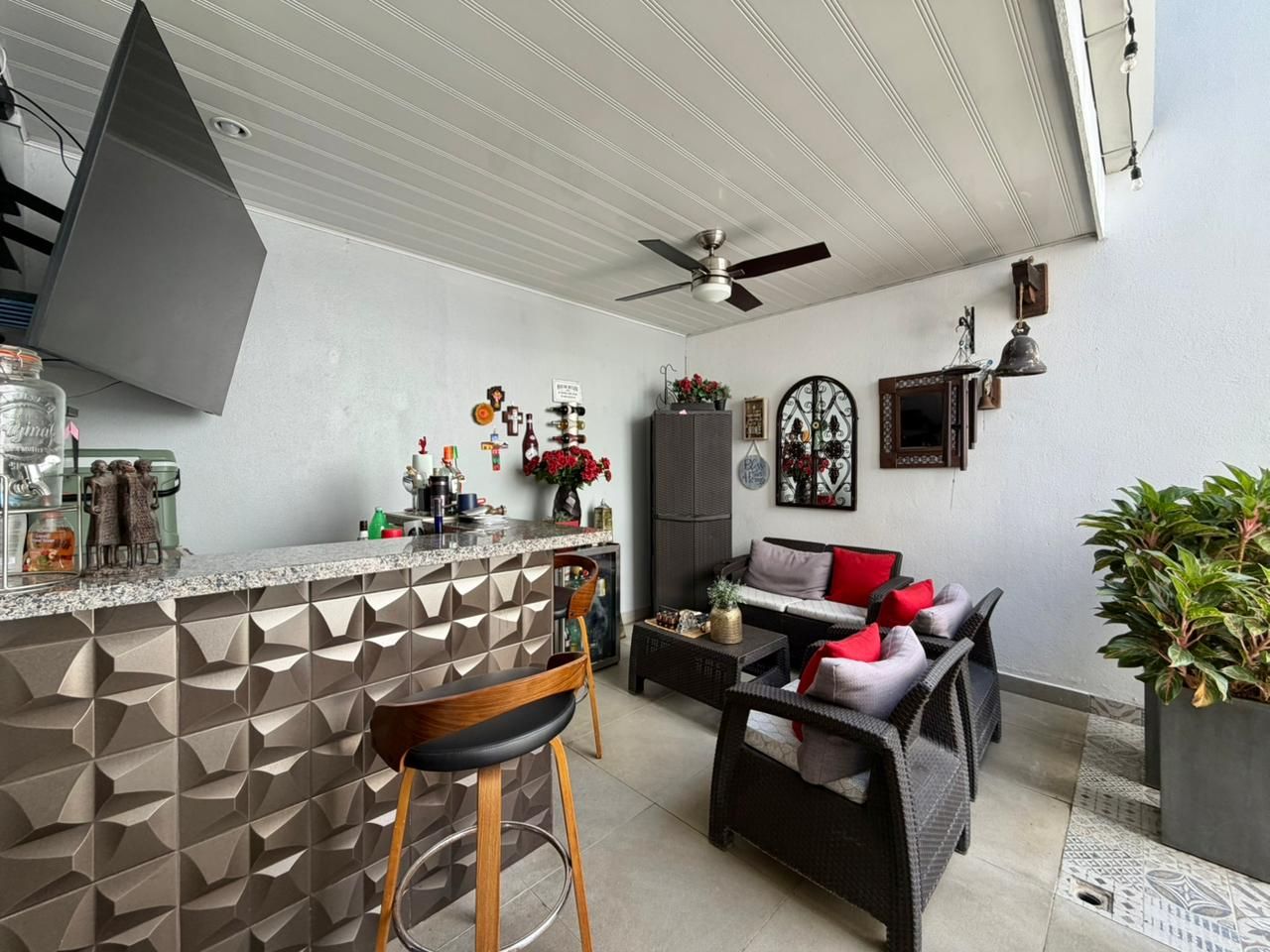 Casa espaciosa con Terraza Techada - Foto 18