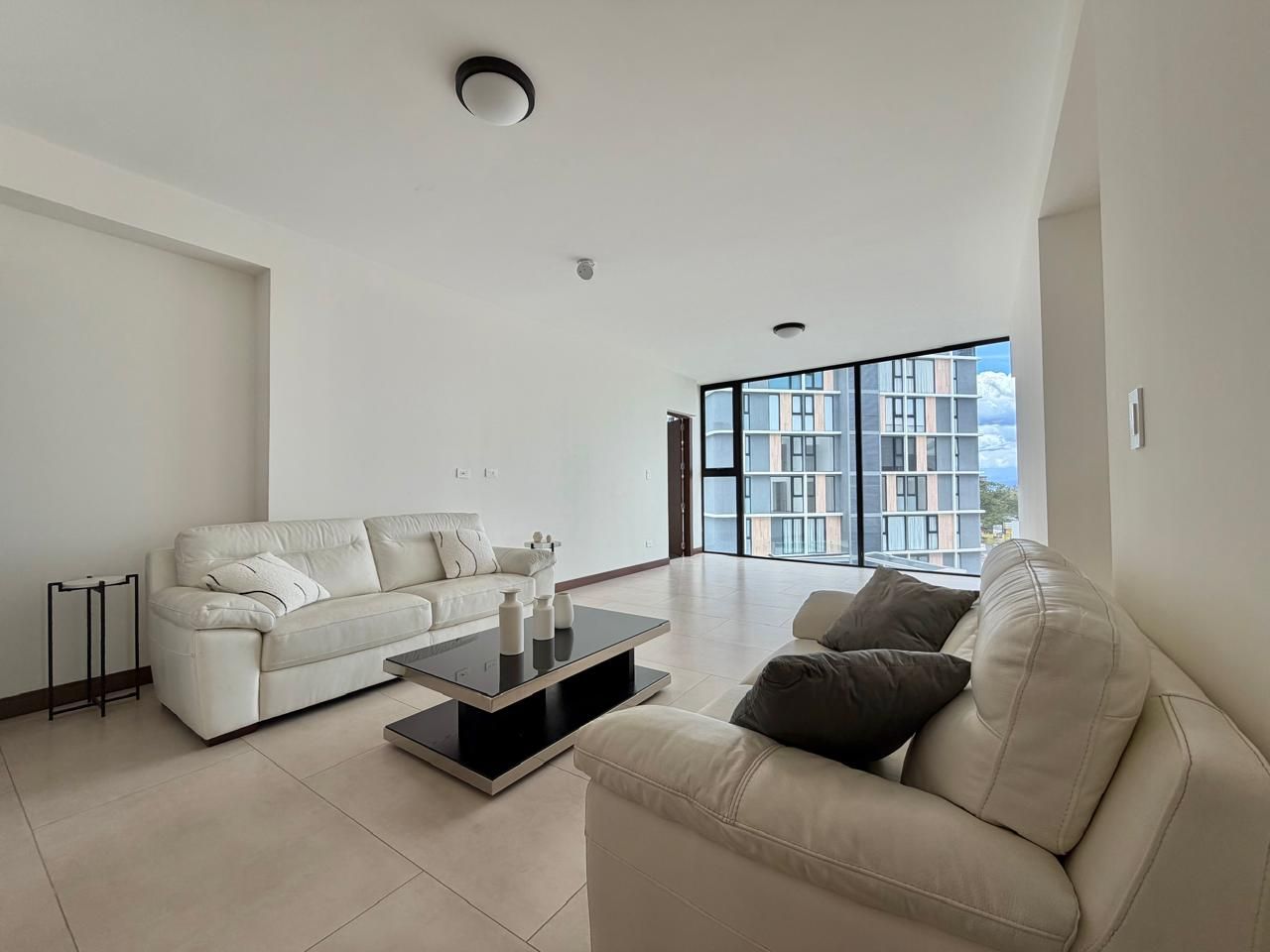 Apartamento moderno muy amplio - Foto 2