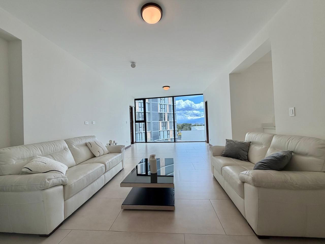 Apartamento moderno muy amplio