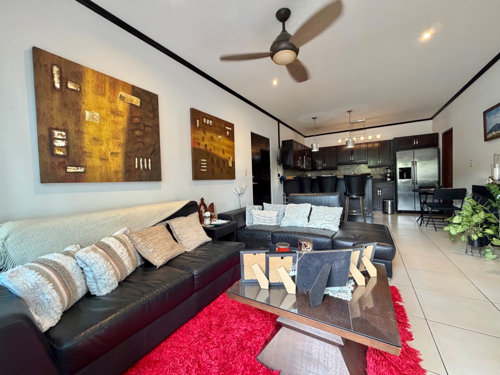 Apartamento en Santa ana con excelente ubicación 