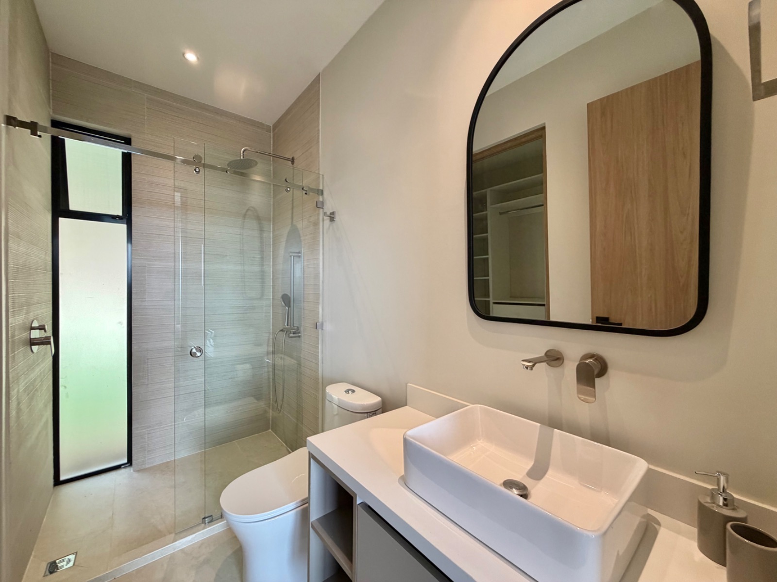 Apartamento en alquiler en el Rodeo Cuidad Colón  - Foto 6