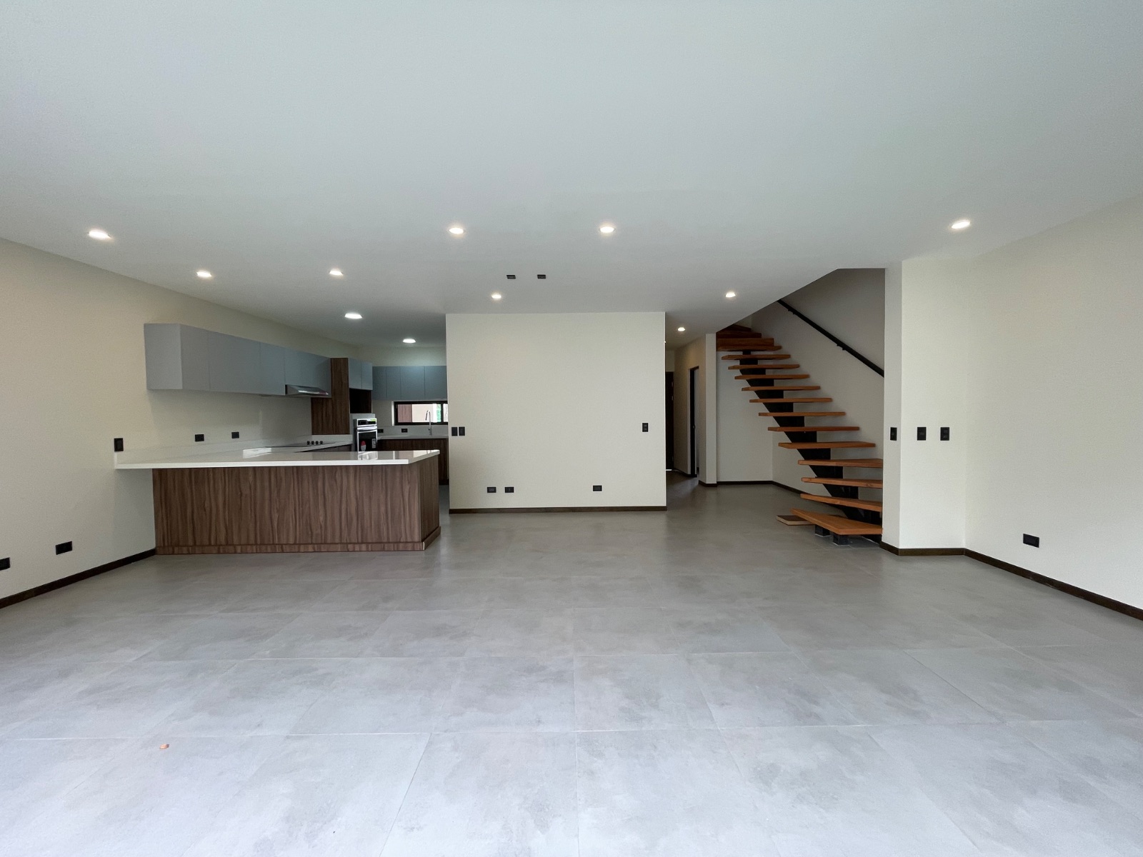Hermosa casa contemporánea en condominio  - Foto 7