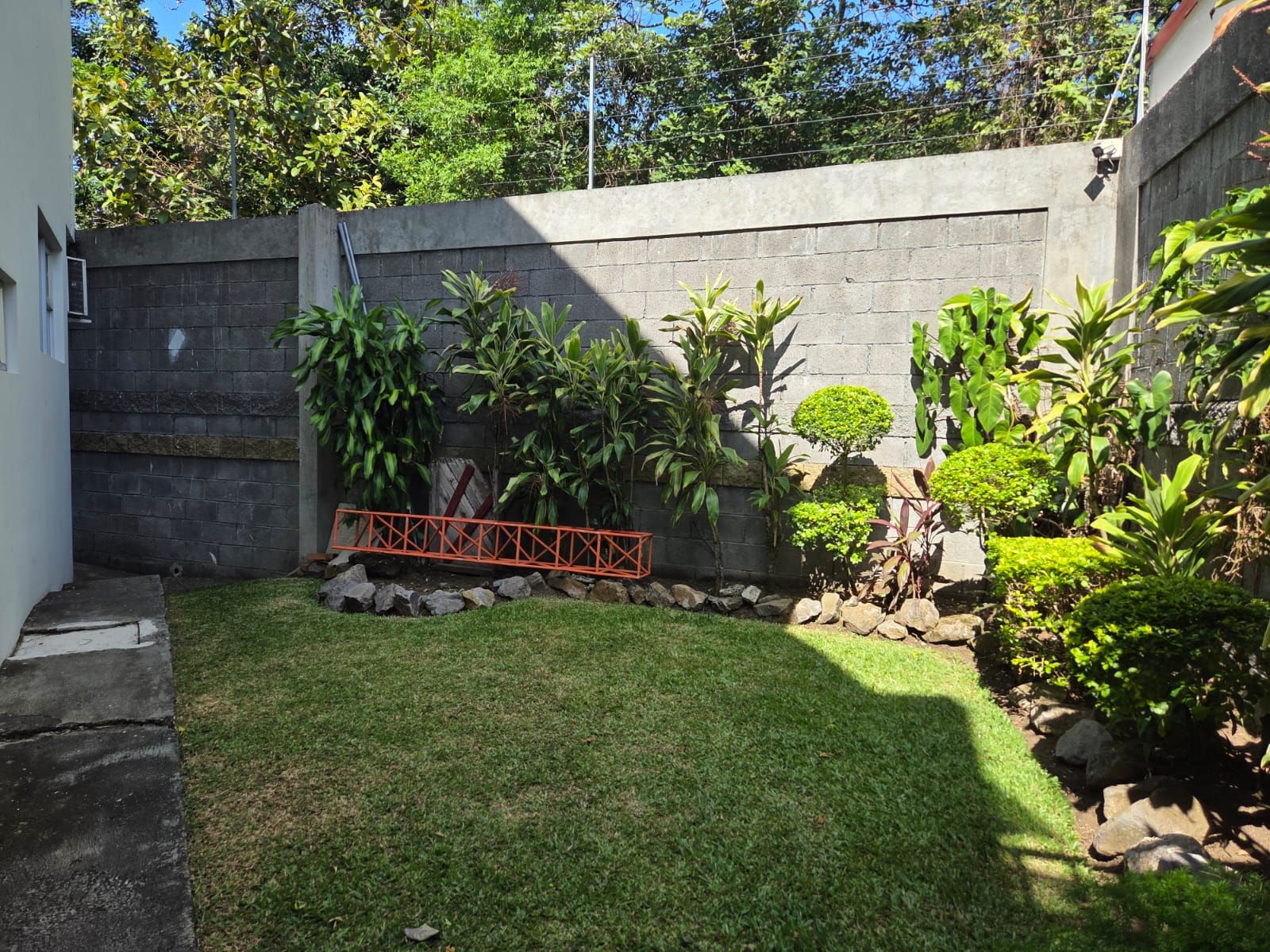 Casa con Arquitectura Moderna  - Foto 35