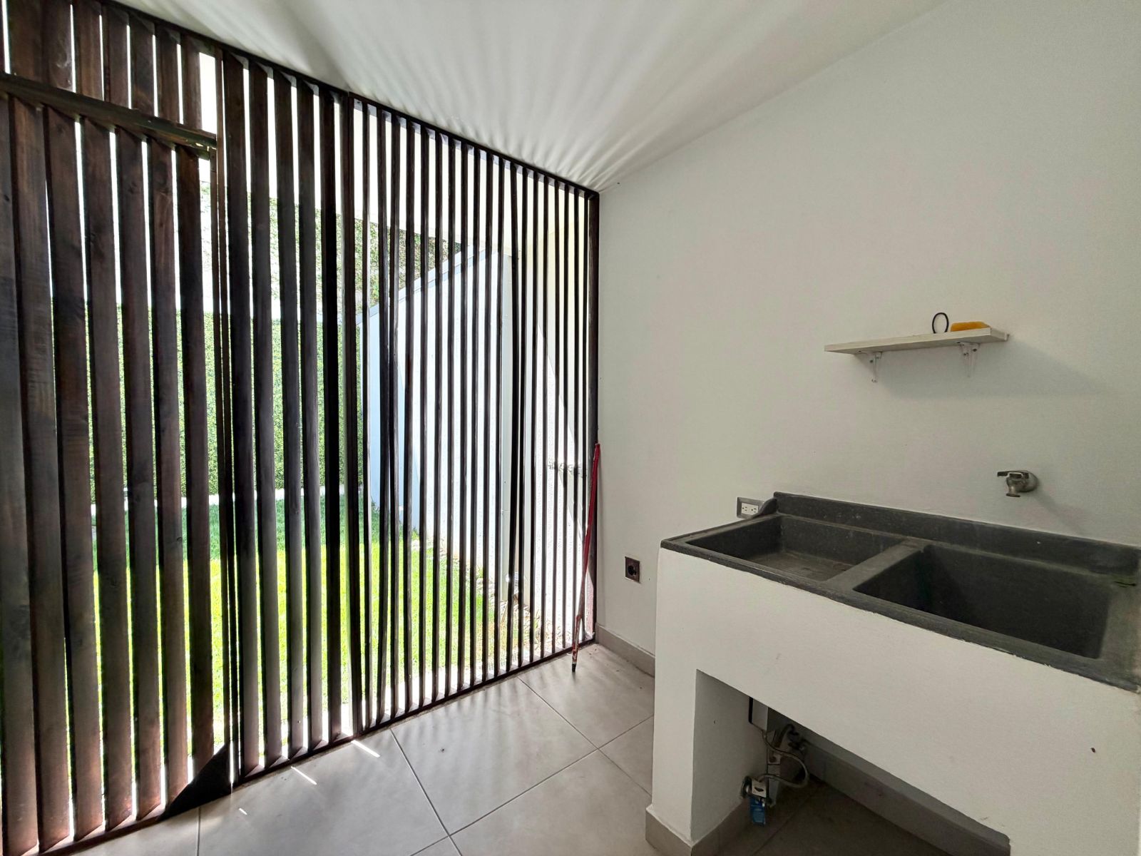 Casa amplia con linea blanca - Foto 14