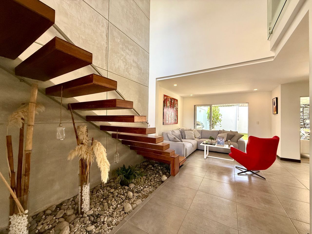Casa Moderna con Gran Terraza