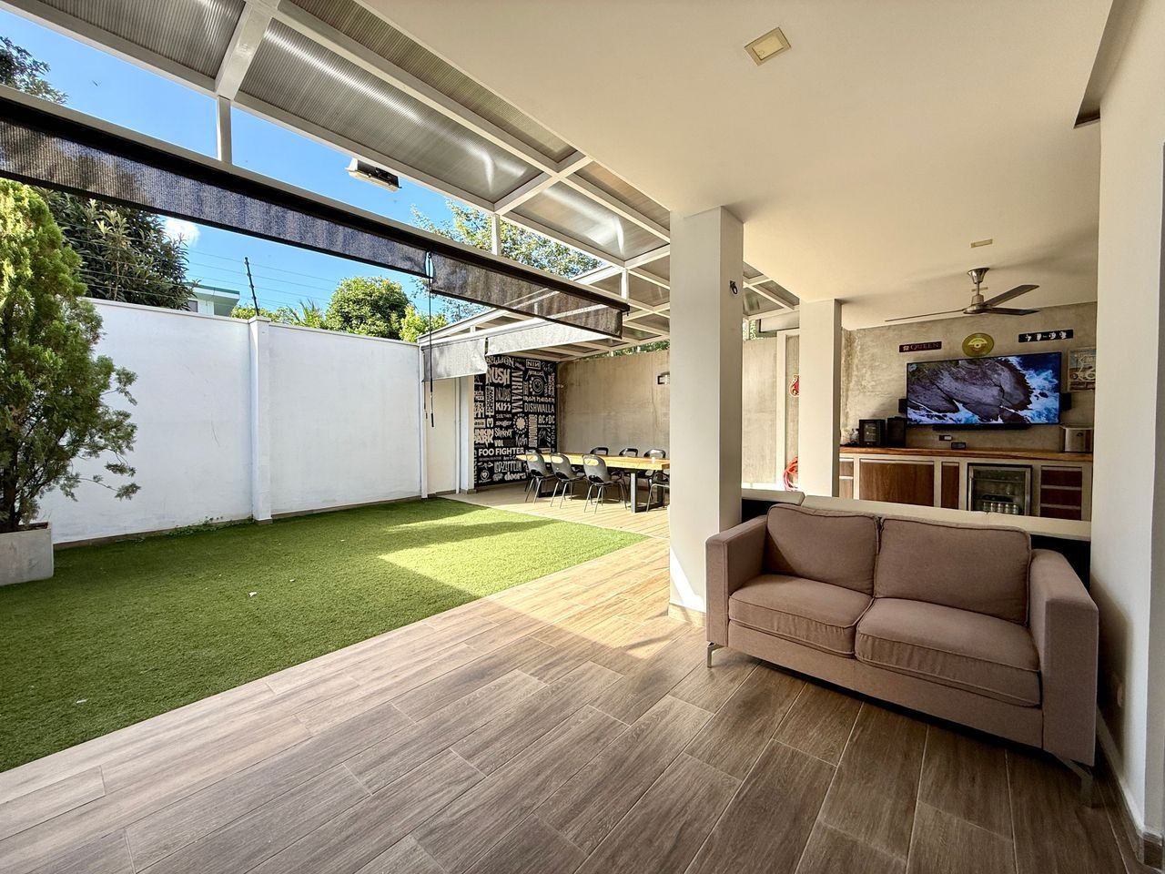 Casa Moderna con Gran Terraza - Foto 12