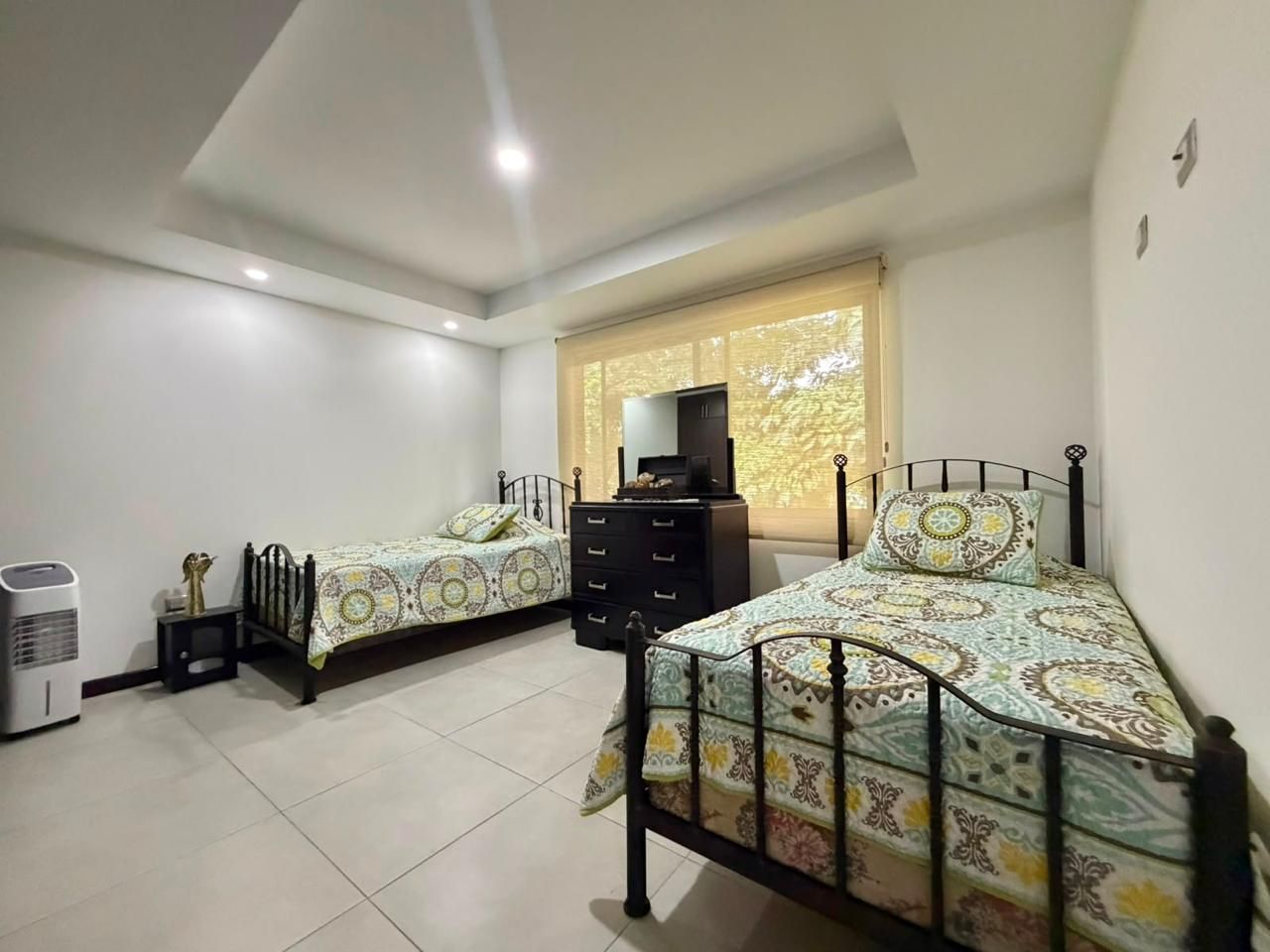 Casa moderna con muebles en alquiler en Santa Ana - Foto 15