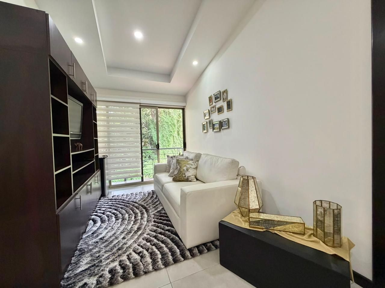 Casa moderna con muebles en alquiler en Santa Ana - Foto 17