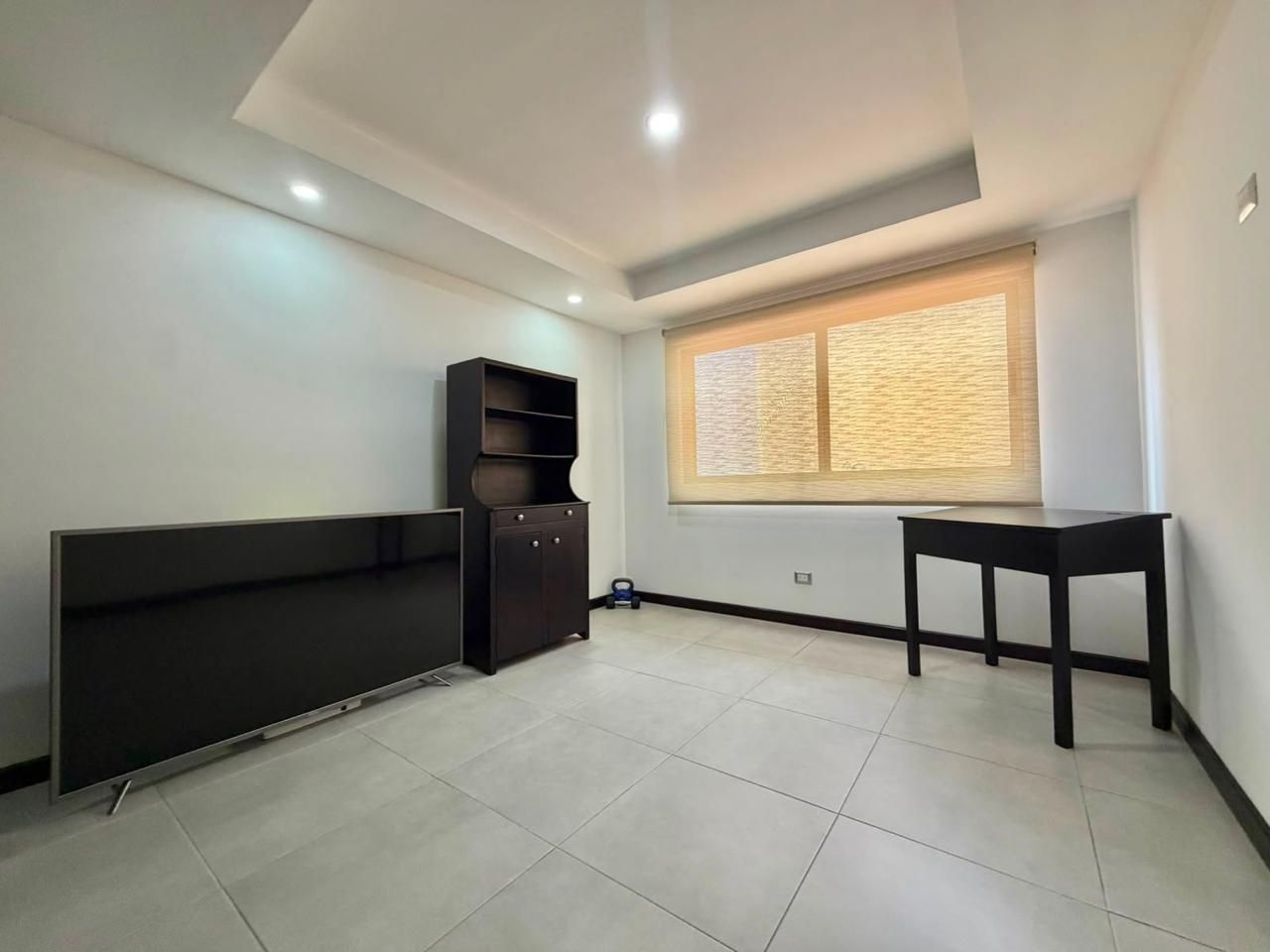 Casa moderna con muebles en alquiler en Santa Ana - Foto 14