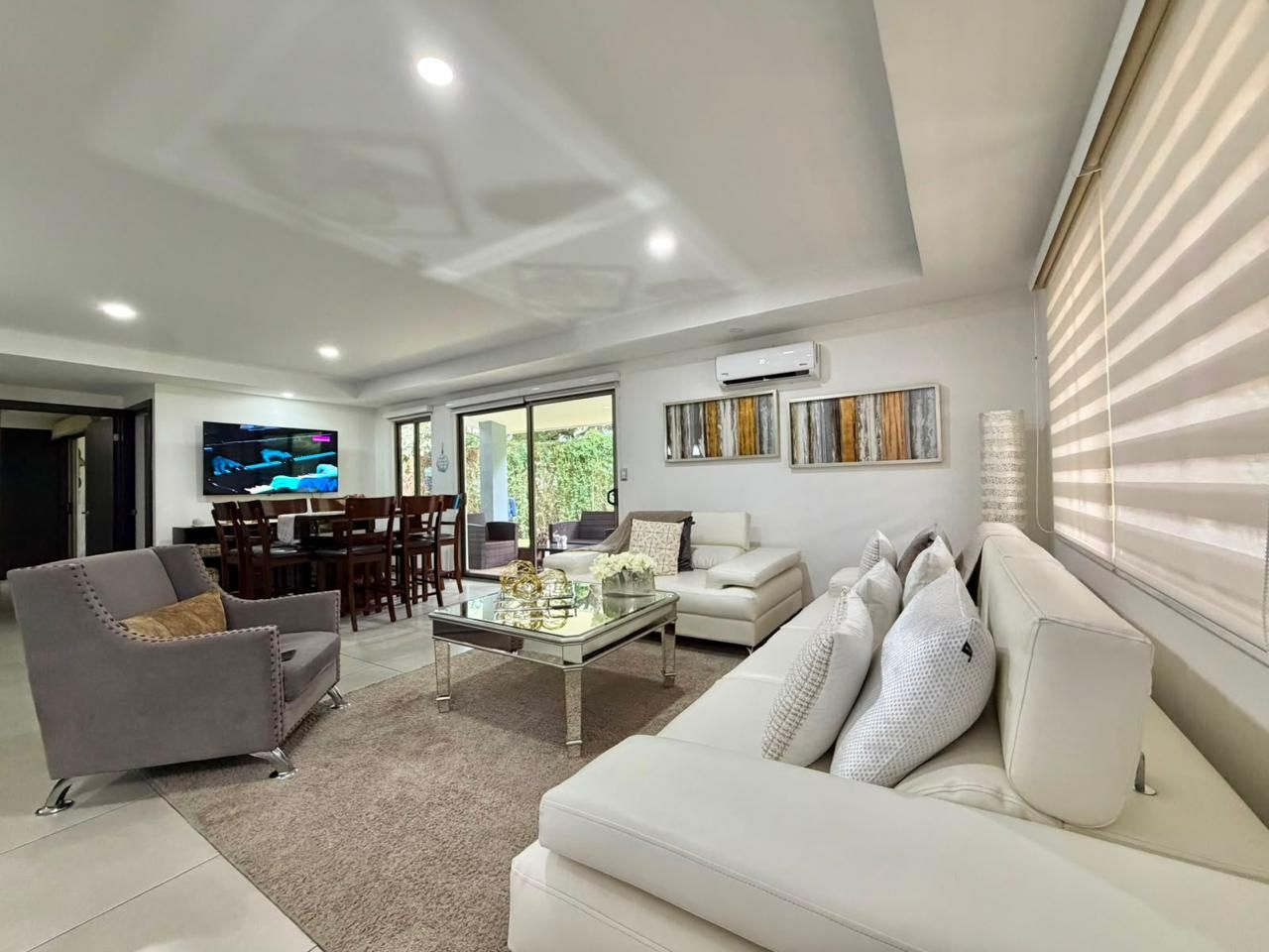 Casa moderna con muebles en alquiler en Santa Ana - Foto 2