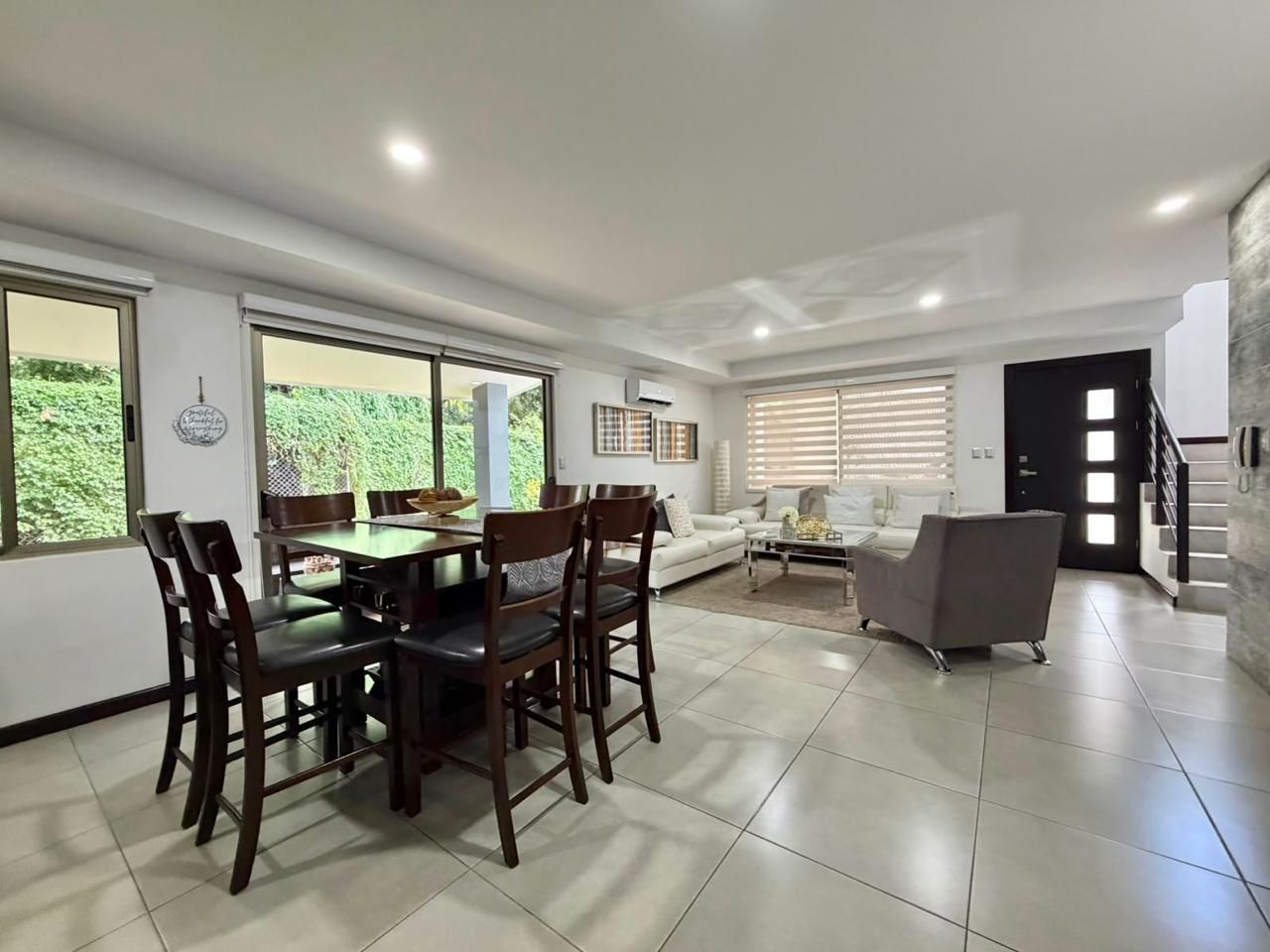 Casa moderna con muebles en alquiler en Santa Ana - Foto 5