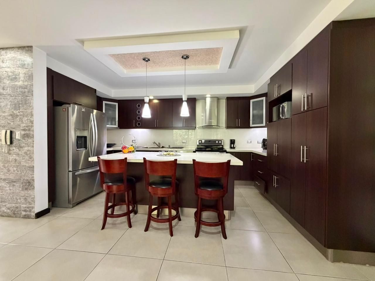 Casa moderna con muebles en alquiler en Santa Ana - Foto 6
