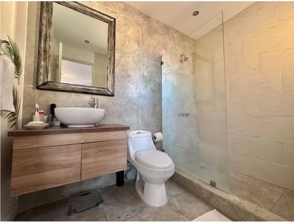 Casa Completamente Amoblada en Alquiler en Guachipelín de Escazú - Foto 15