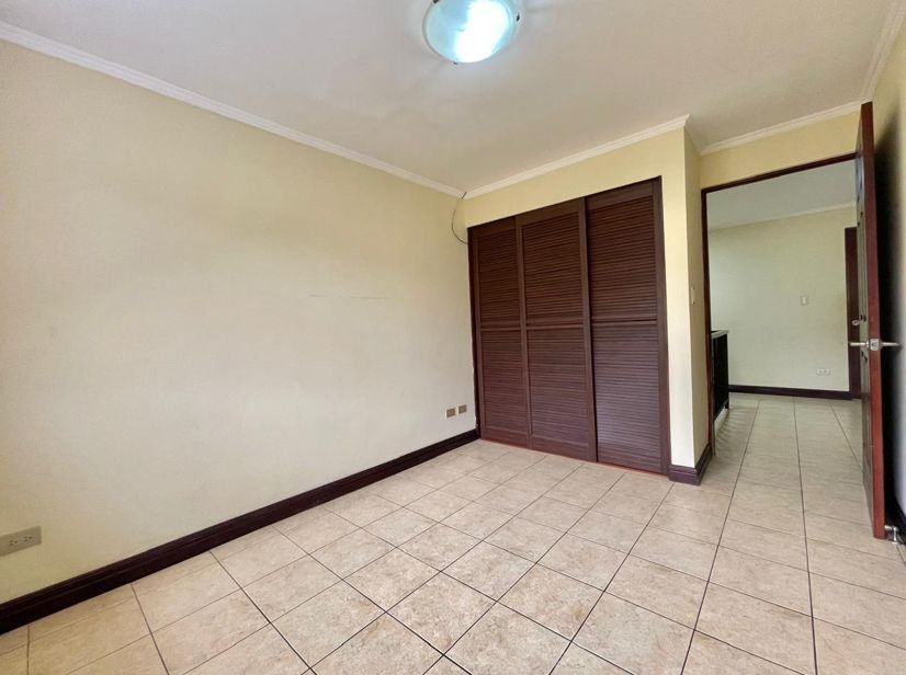 Casa en Alquiler en Condominio Privado - Foto 4